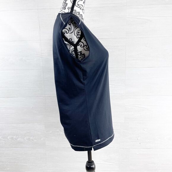Alo Yoga Coolfit Pocket Muscle Tank Top - Picture 7 of 9